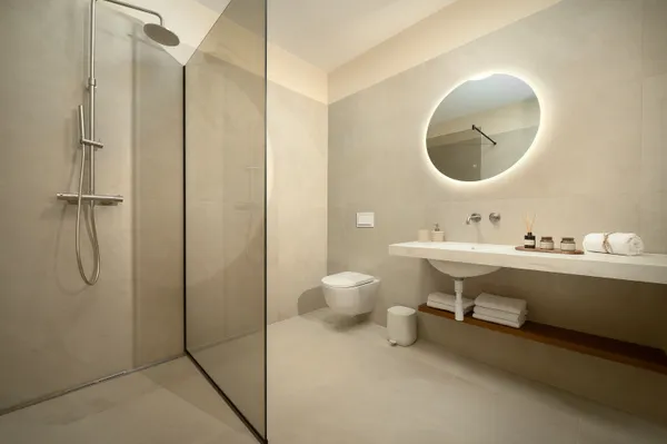 Walk-in shower bathroom